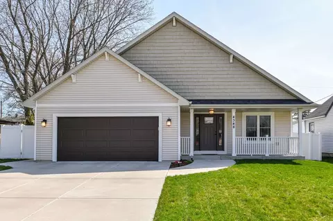 4348 S 46th, Greenfield, WI 53220