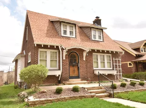 2242 N 53rd, Milwaukee, WI 53208