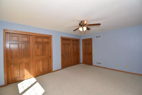 35490 S Opengate, Summit, WI 53066