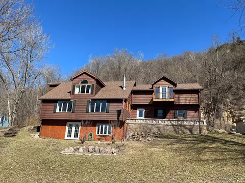 205 Carrriage, Chaseburg, WI 54621
