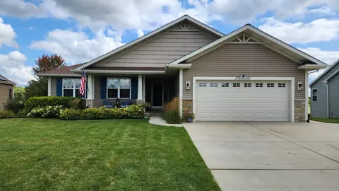 n8202 Woody Lane, Ixonia, WI 53036