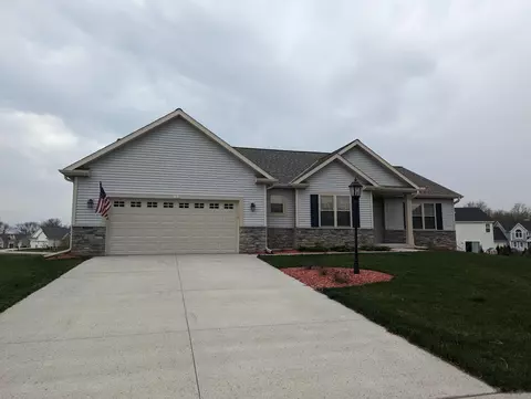 1310 Thomas, Oconomowoc, WI 53066