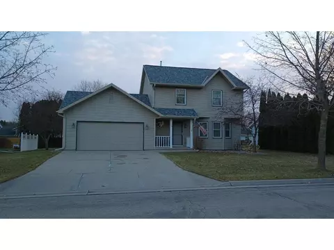 729 Oakwood, Watertown, WI 53094