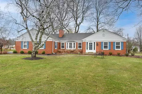 9319 N Thrush, Bayside, WI 53217