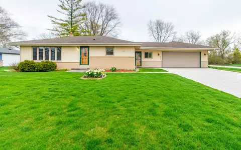 8818 S 84th, Franklin, WI 53132