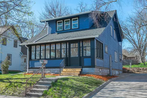 328 Bidwell, Waukesha, WI 53188