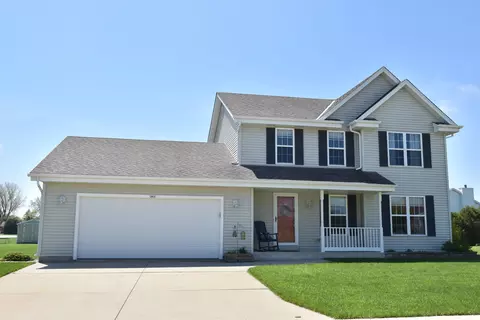 263 Grand, Belgium, WI 53004