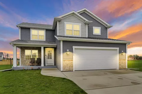 1306 Evergreen, Delavan, WI 53115