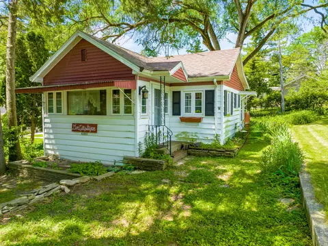 n2461 Cisco Road, Linn, WI 53147