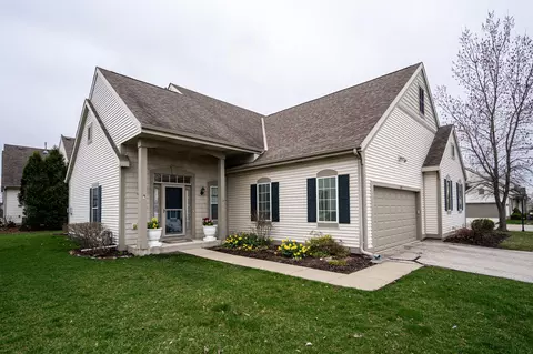 1433 Hasting, Waukesha, WI 53186