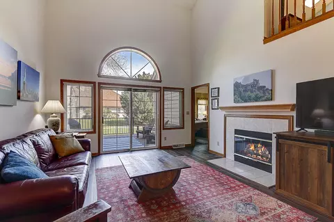 2995 River Birch #G, Brookfield, WI 53045