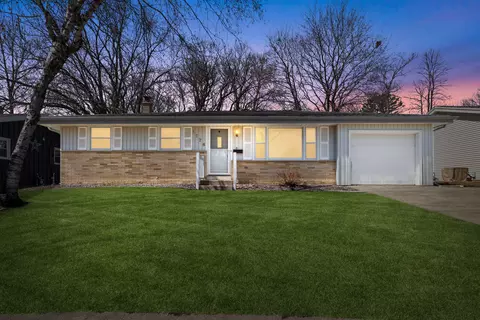 1176 N 14th, West Bend, WI 53090
