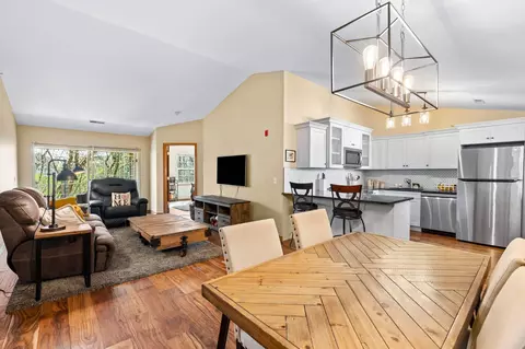 18425 Emerald #K, Brookfield, WI 53045
