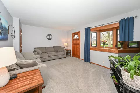 5421 S 8th, Milwaukee, WI 53221
