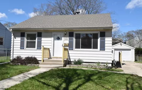 8150 W Herbert, Milwaukee, WI 53218