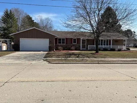 2348 43rd, Two Rivers, WI 54241