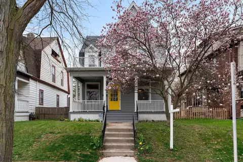 3219 N Humboldt, Milwaukee, WI 53212
