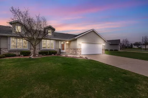 640 Nature, Hartford, WI 53027