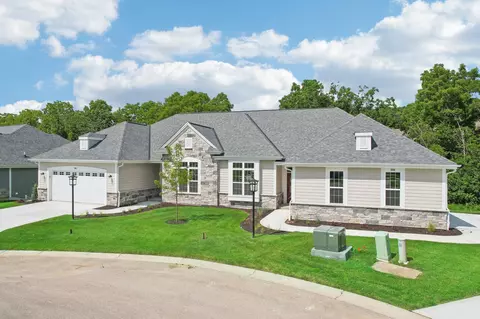 444 Prairie Song #0502, Waukesha, WI 53188