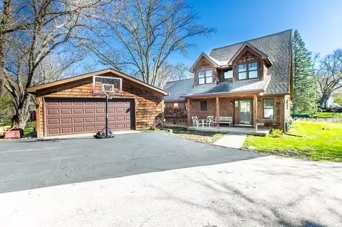 25700 122nd, Trevor, WI 53179