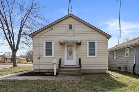 2501 31st, Kenosha, WI 53140