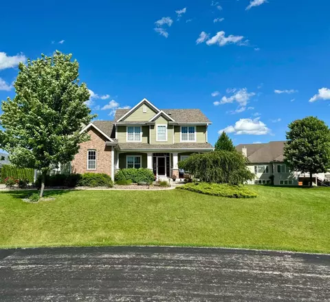 140 Lester, Dousman, WI 53118