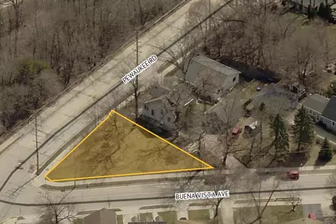 Lt0 Buena Vista #& PEWAUKEE RD, Waukesha, WI 53186