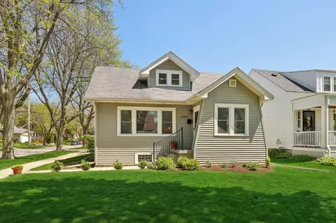 2184 N 65th, Wauwatosa, WI 53213