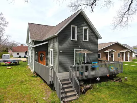 416 S S Ct, Sparta, WI 54656