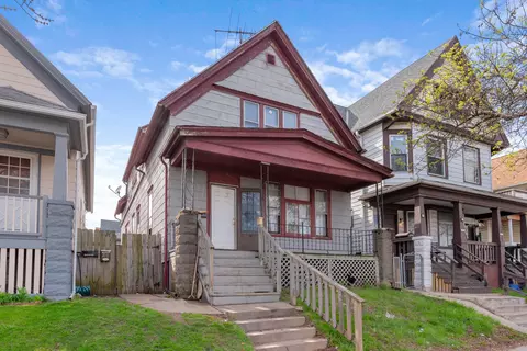 1327 S 17th #1327A-1327B, Milwaukee, WI 53204