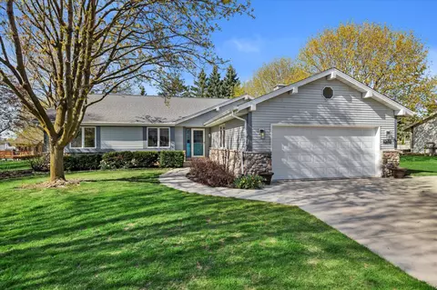 n103w16014 Founders, Germantown, WI 53022