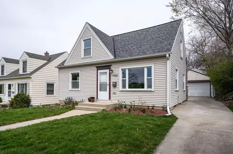 7920 W Wright, Wauwatosa, WI 53213