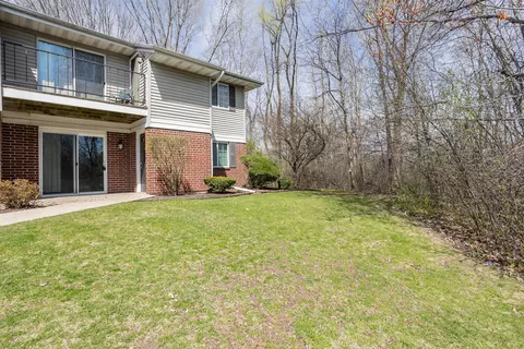 w169n11079 Ashbury #4, Germantown, WI 53022