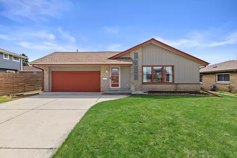 3901 E Whittaker, Cudahy, WI 53110