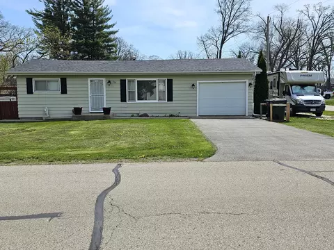w1395 West Post Road, Bloomfield, WI 53128