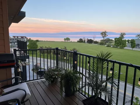 750 S Pier #20, Sheboygan, WI 53081