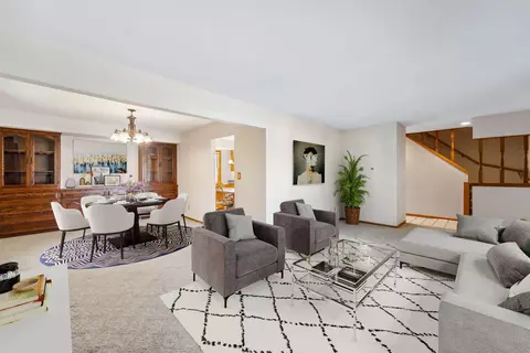 w61n934 Crescent, Cedarburg, WI 53012