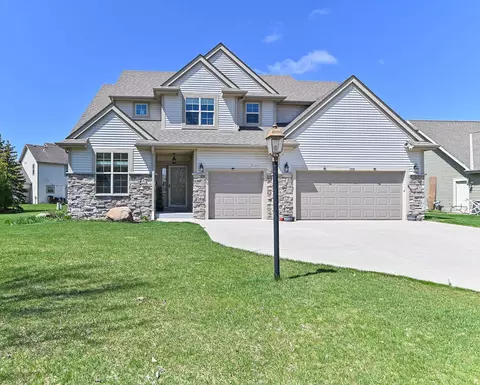 7989 S S Riv, Franklin, WI 53132