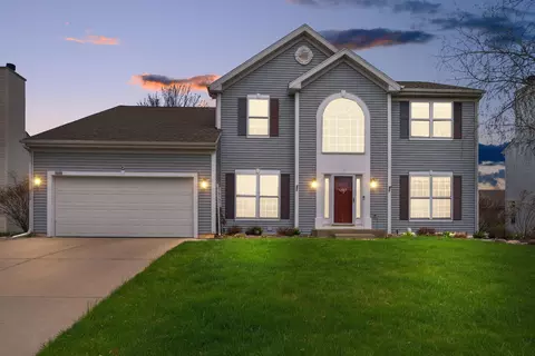 2156 Hunters, Grafton, WI 53024