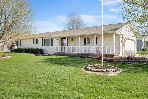 2211 Dewey, Manitowoc, WI 54220
