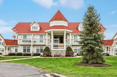 2168 Landings, Delavan, WI 53115
