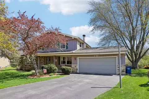 s67w13375 Fennimore, Muskego, WI 53150