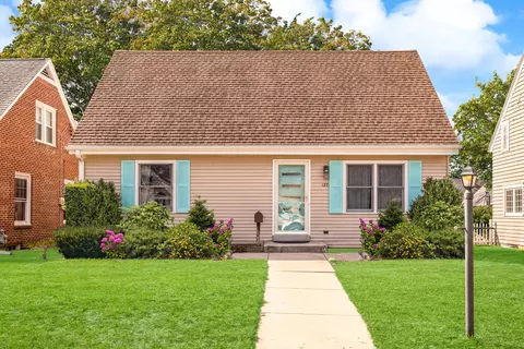 127 Douglass, Waukesha, WI 53186