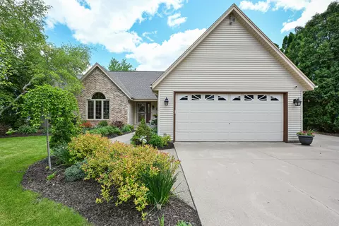 25523 W Loomis, Norway, WI 53185