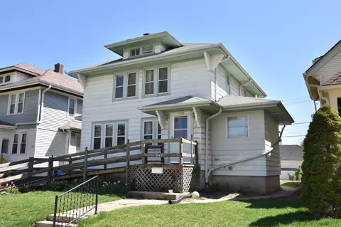 1340 S 75th, West Allis, WI 53214