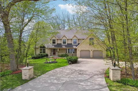 n6775 Shorewood Hills Road, Lake Mills, WI 53551
