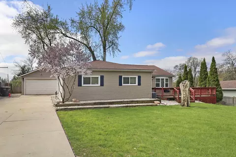 24219 77th, Paddock Lake, WI 53168