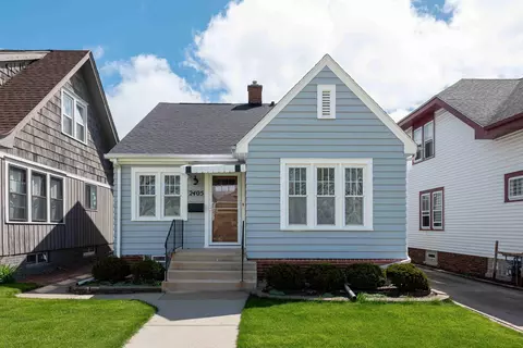 2405 Drexel, Racine, WI 53403