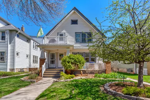 4516 N Woodburn, Shorewood, WI 53211