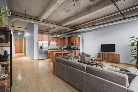 239 E Chicago #208, Milwaukee, WI 53202